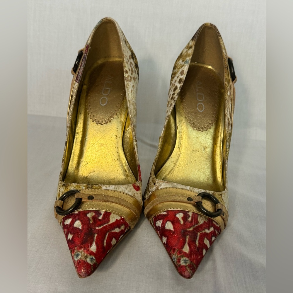 🔥90’s Vintage Multicolor Stiletto Gold Heels (size 37) (Size 6) - Picture 3 of 13
